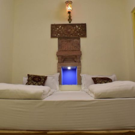 Suraj Haveli Appartement Jodhpur  Buitenkant foto